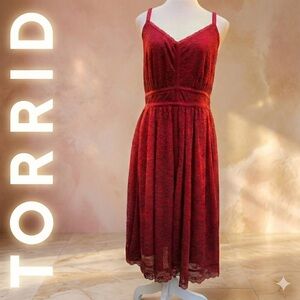 2X Torrid Magenta Floral Lace Fit & Flare Dress - Fuchsia Romantic Midi - Size 2